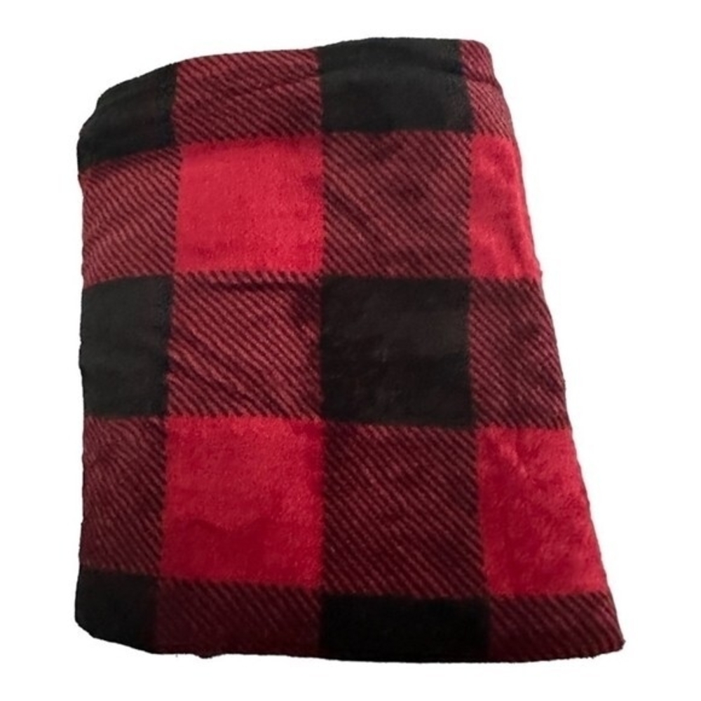 Plaid Throw Blanket Red Black White PomPom Trim 60x48 Velvet Plush Polyester New - Picture 4 of 5
